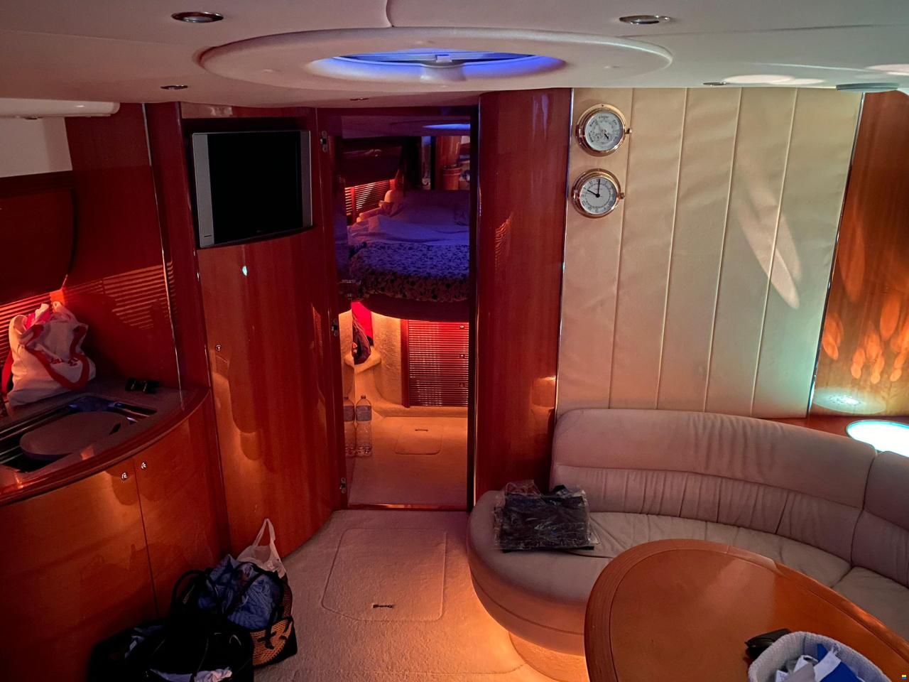 Atlantis 47