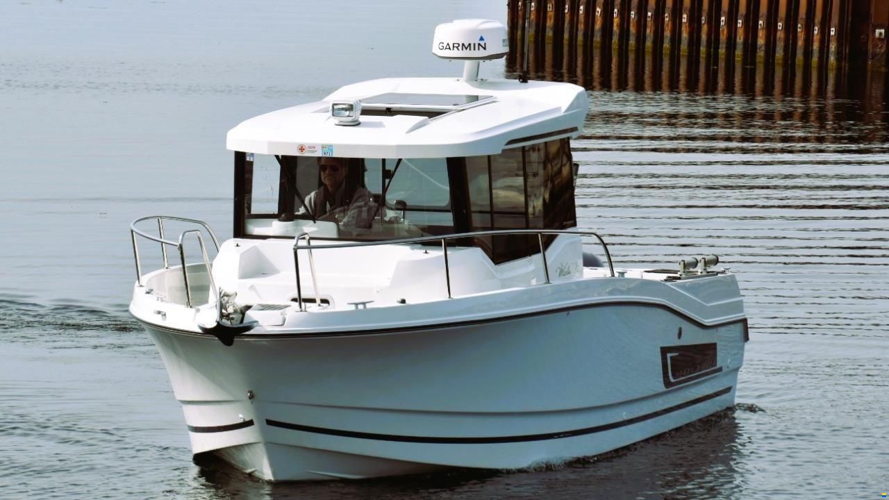 JEANNEAU MOTORB&Aring;T 795 MERRY FISHER MARLI
