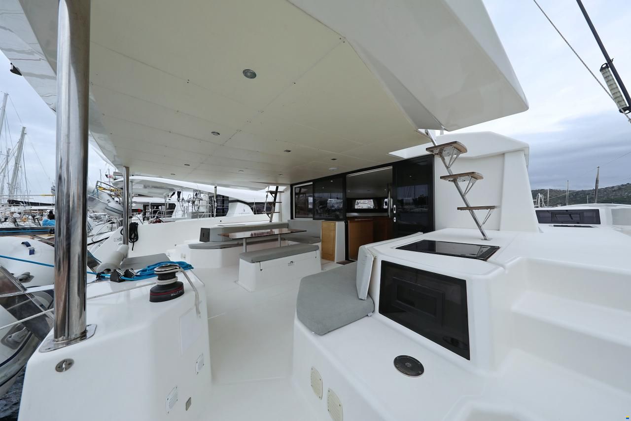 Dufour Catamarans 48