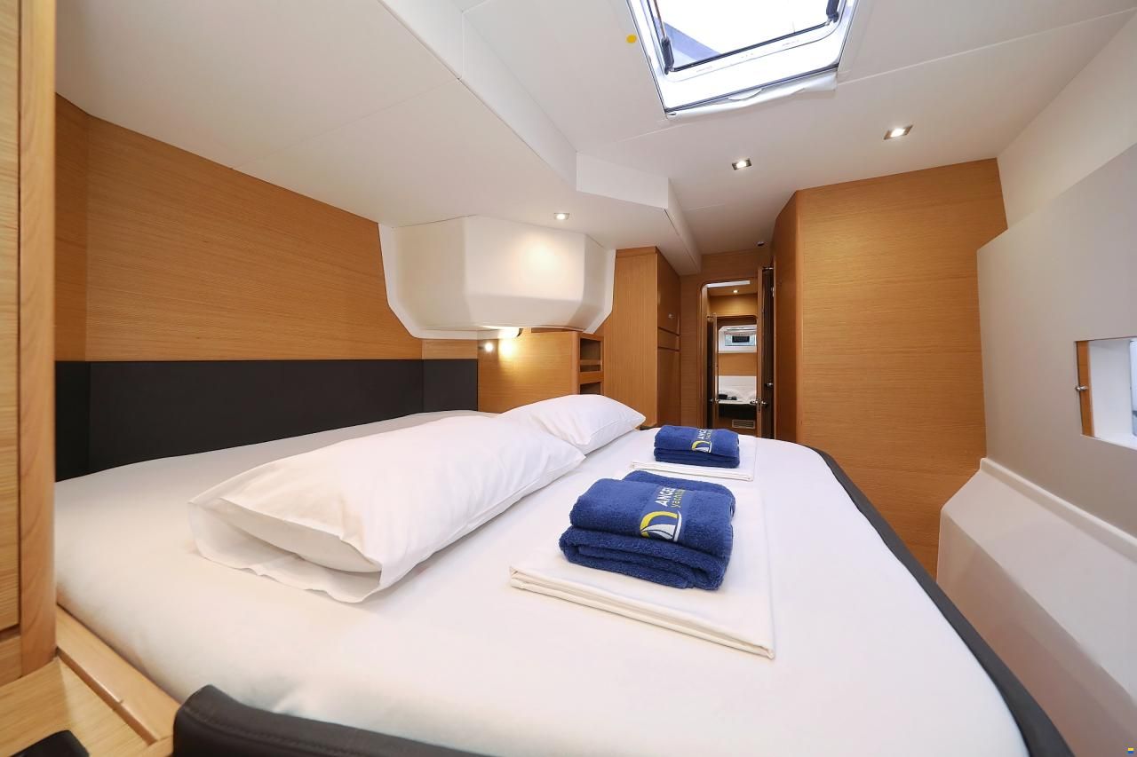 Dufour Catamarans 48
