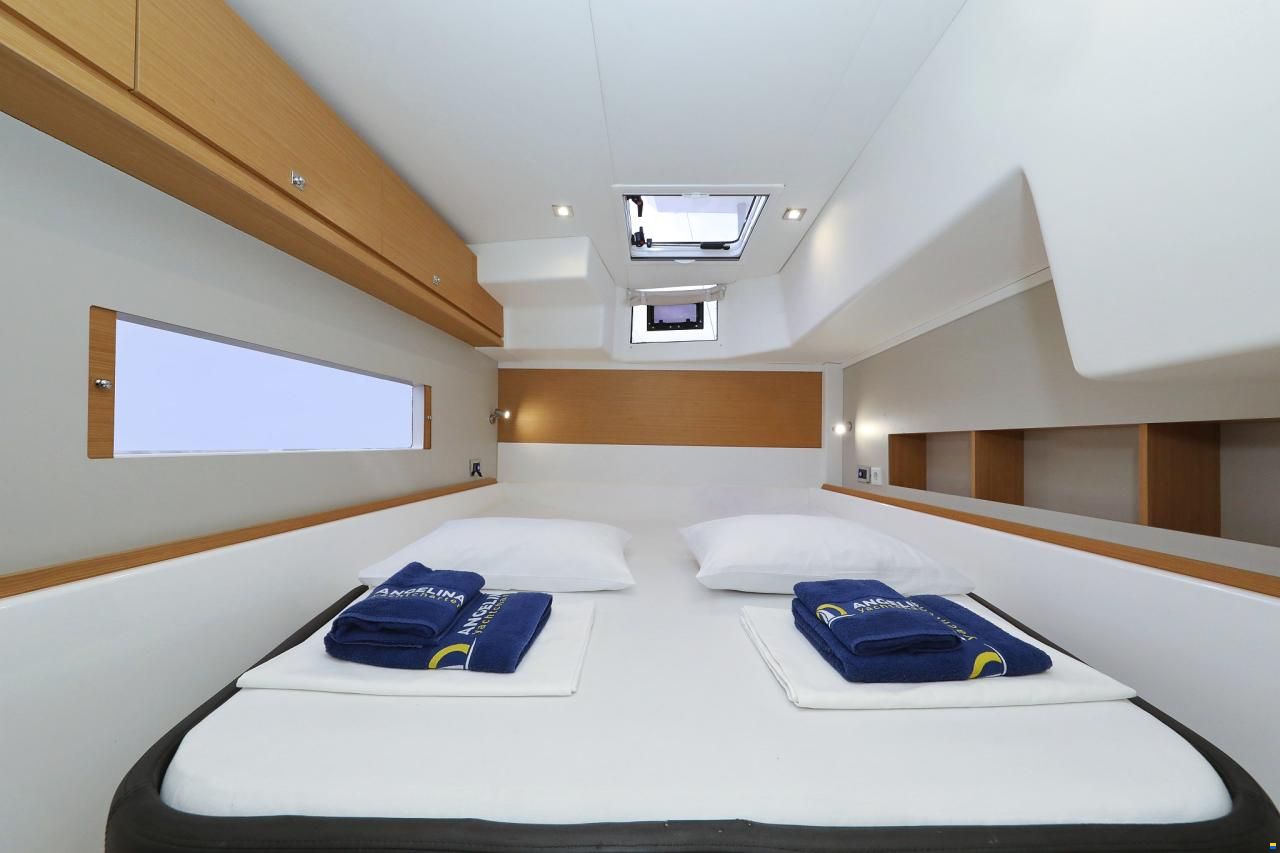 Dufour Catamarans 48