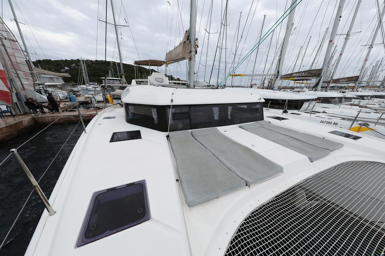 Dufour Catamarans 48