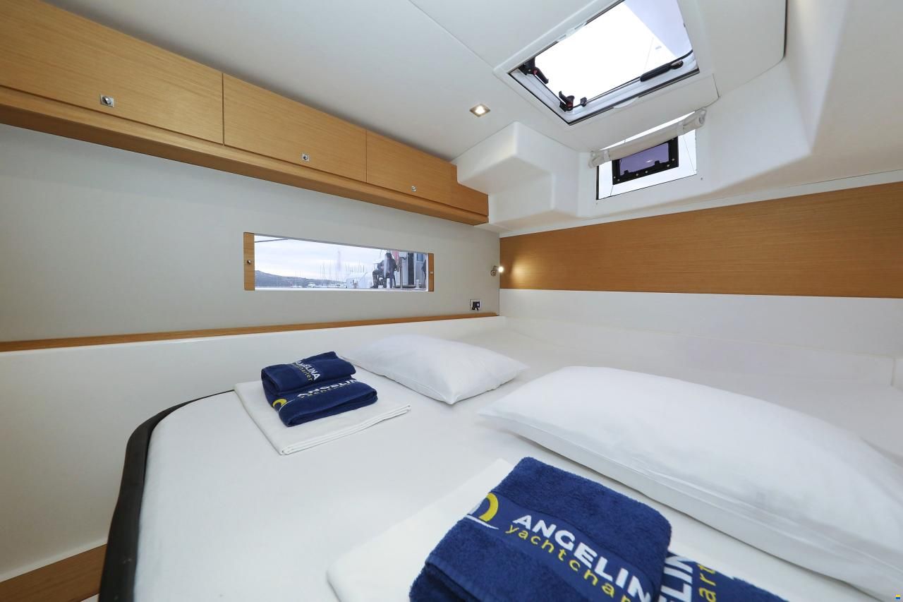 Dufour Catamarans 48