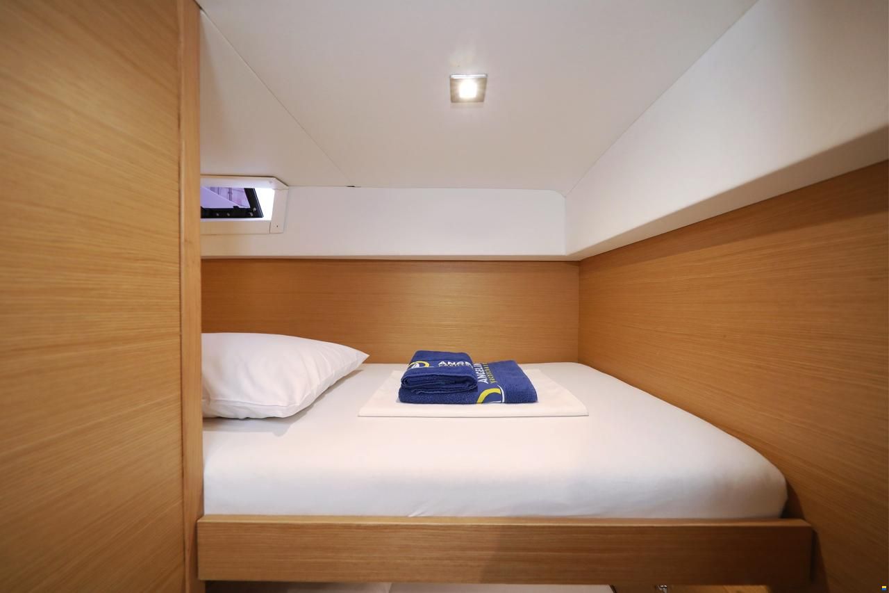 Dufour Catamarans 48
