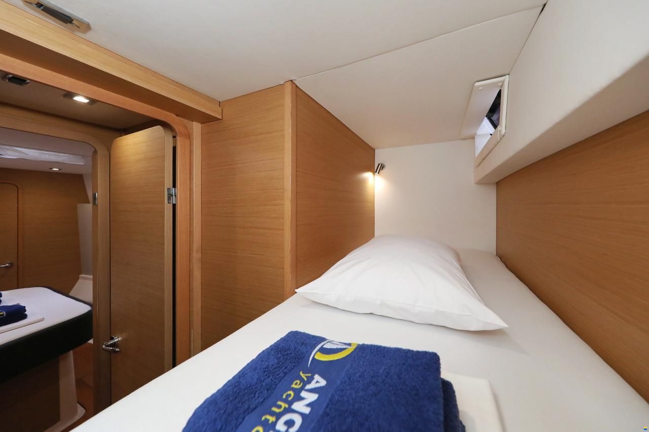 Dufour Catamarans 48