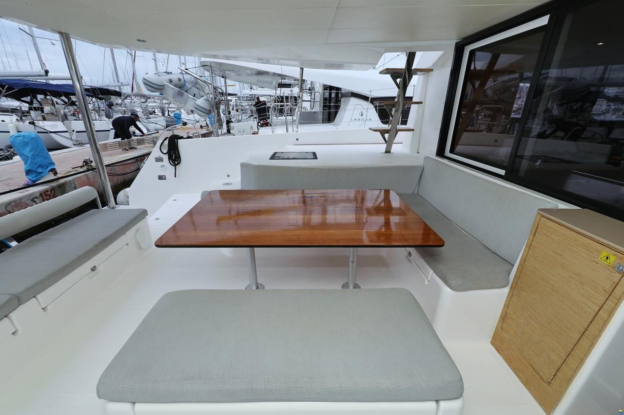 Dufour Catamarans 48