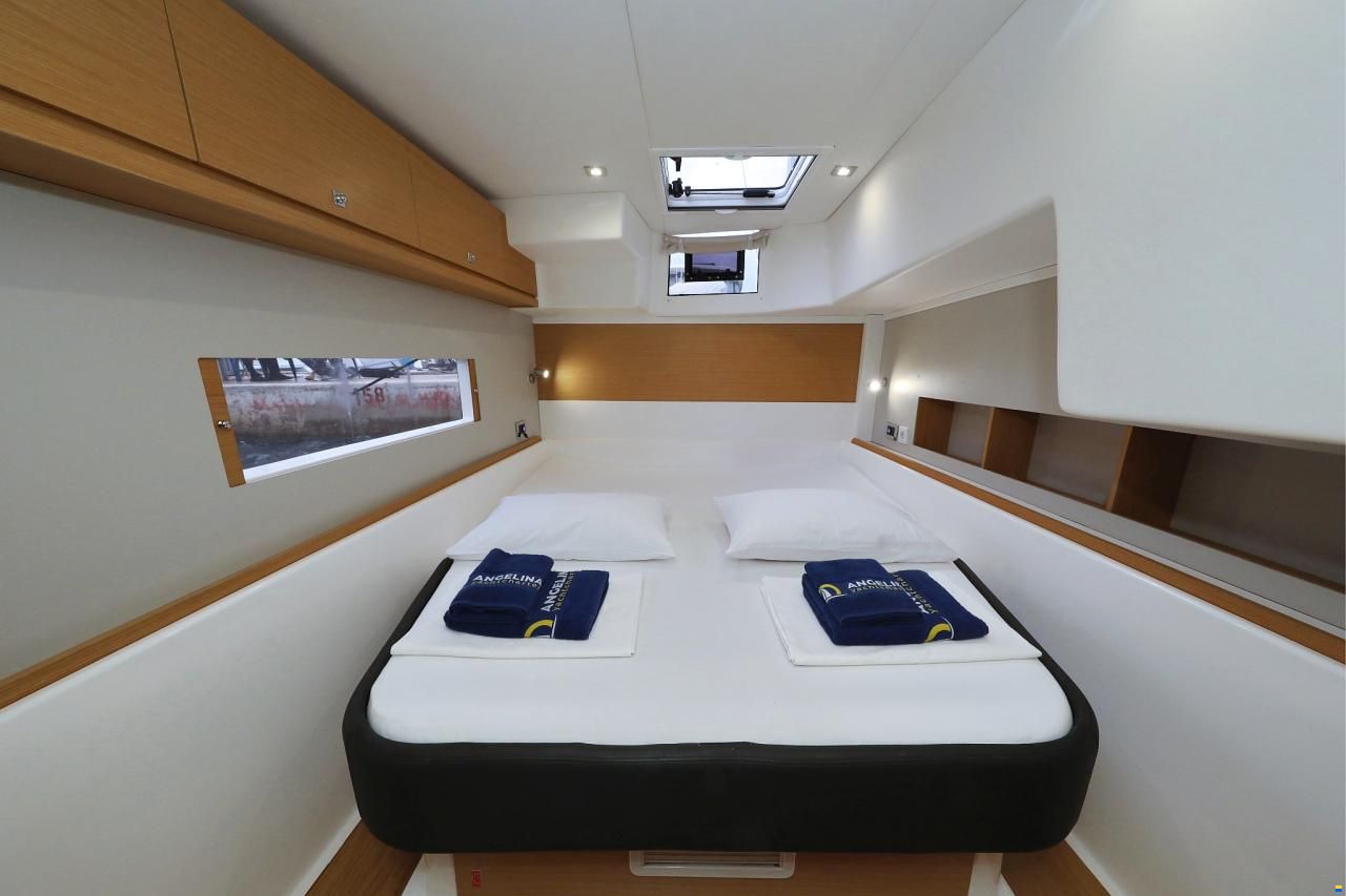 Dufour Catamarans 48