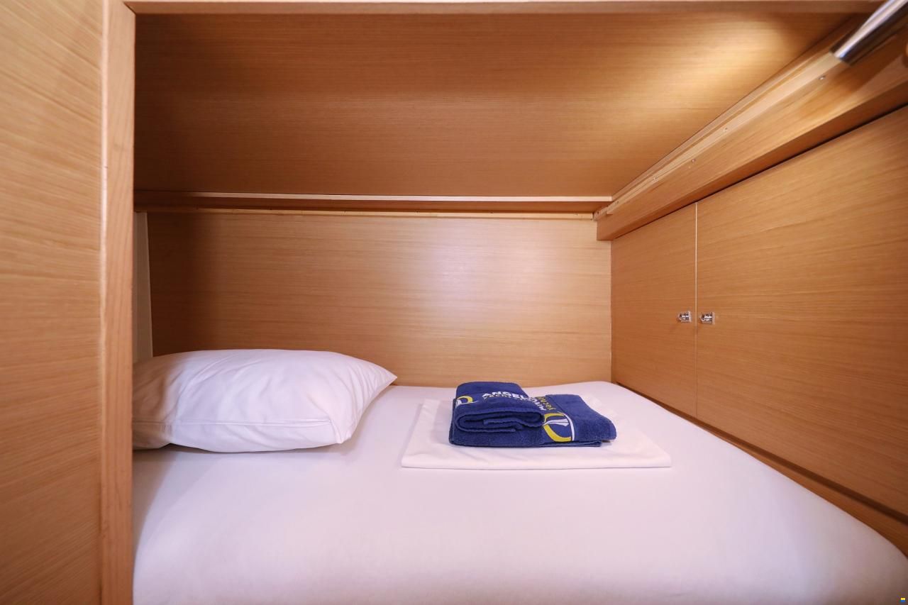 Dufour Catamarans 48