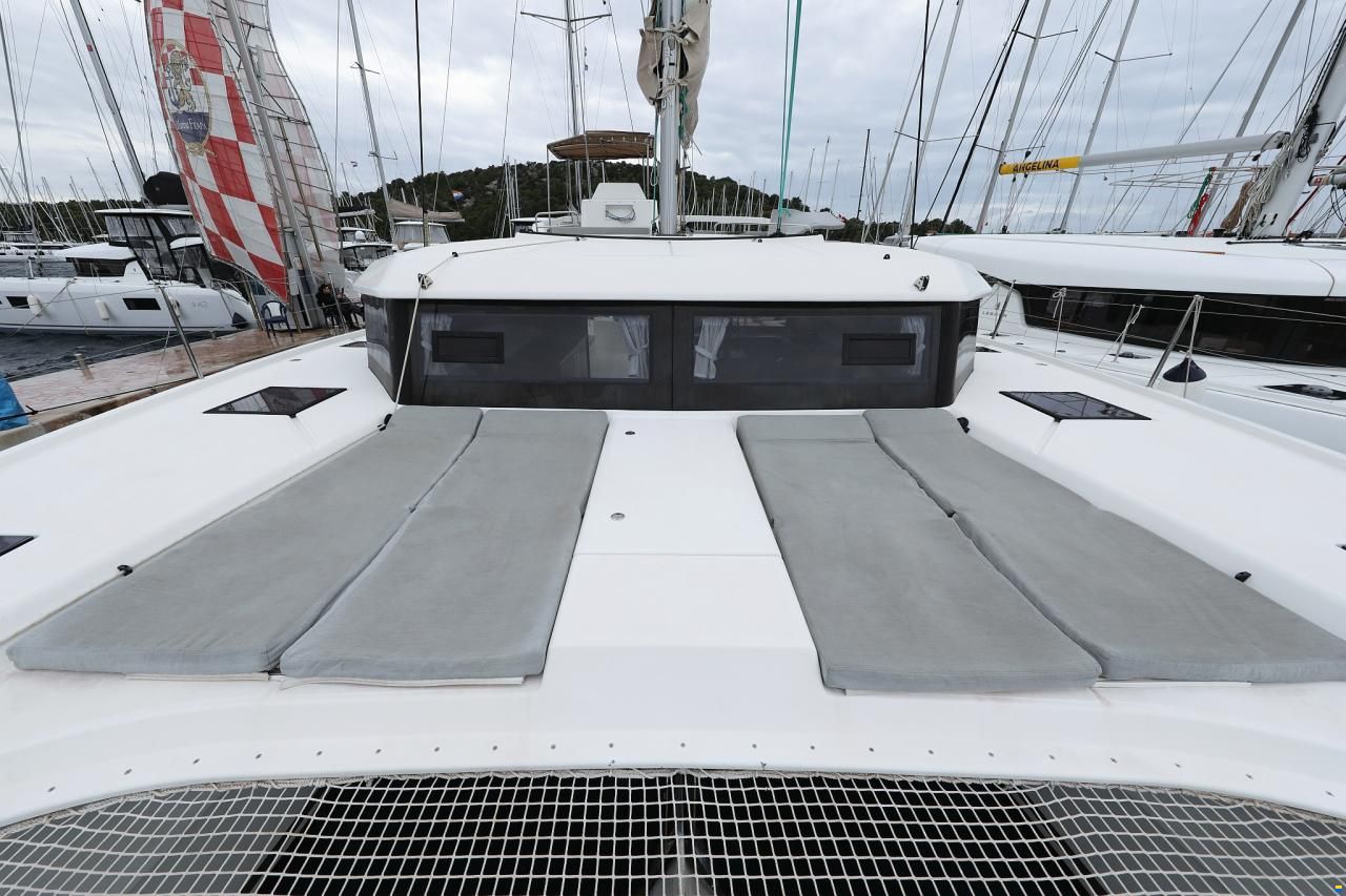 Dufour Catamarans 48