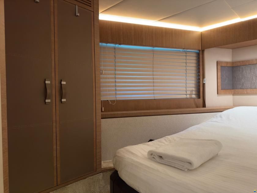 Monte Carlo Yachts MCY76