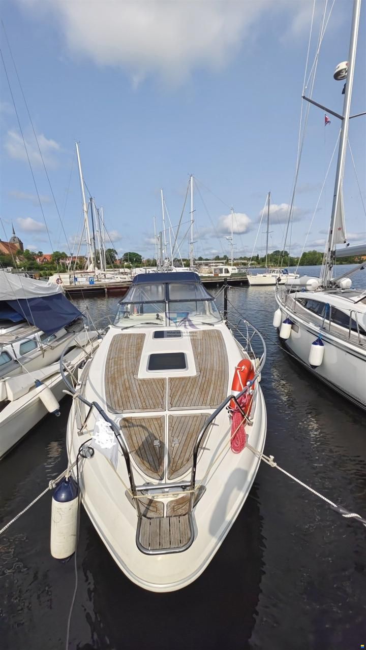 Sealine S 28