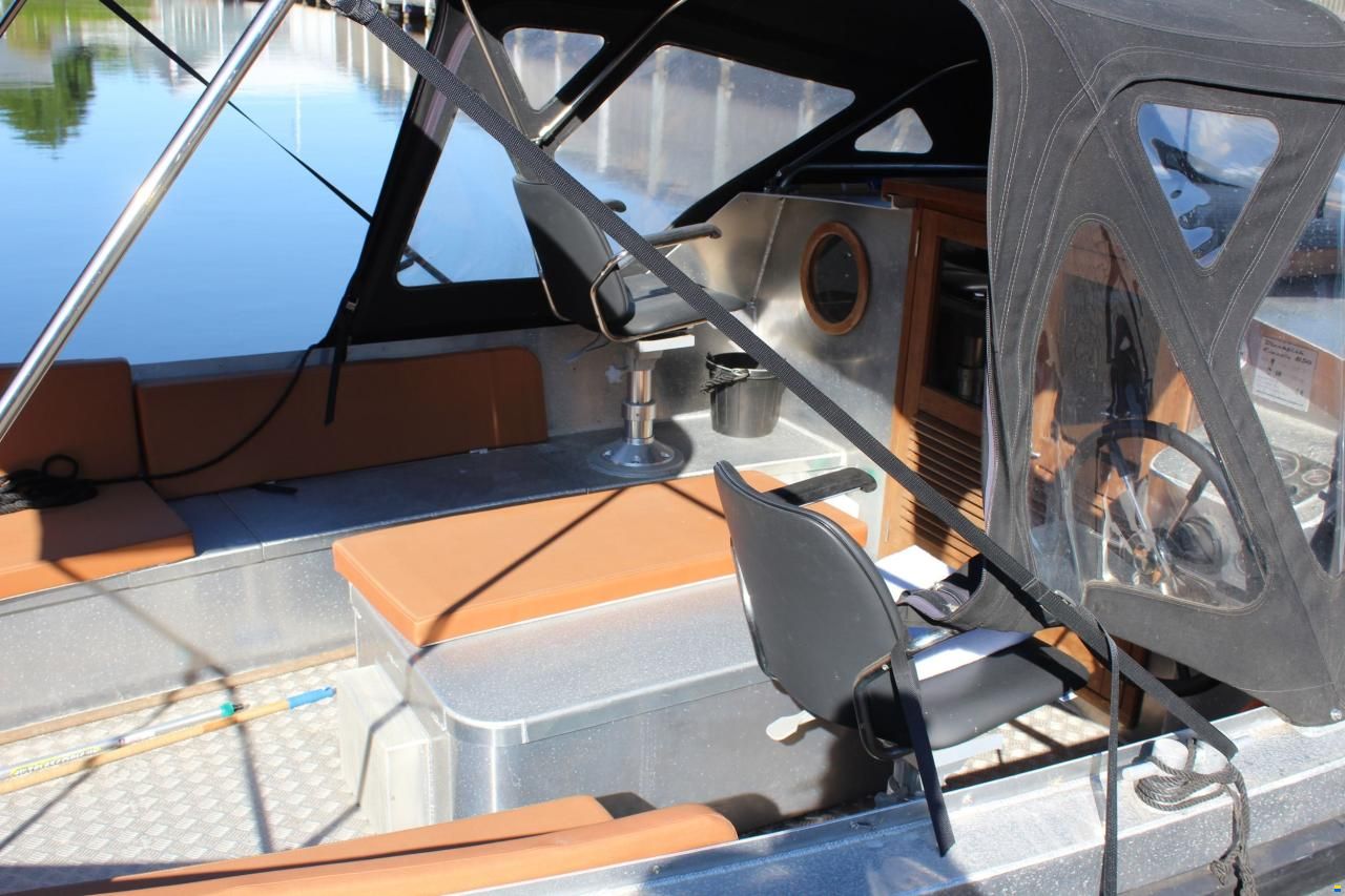 Black Fish Cabin 850 XL