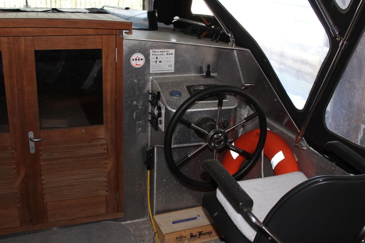 Black Fish Cabin 850 XL