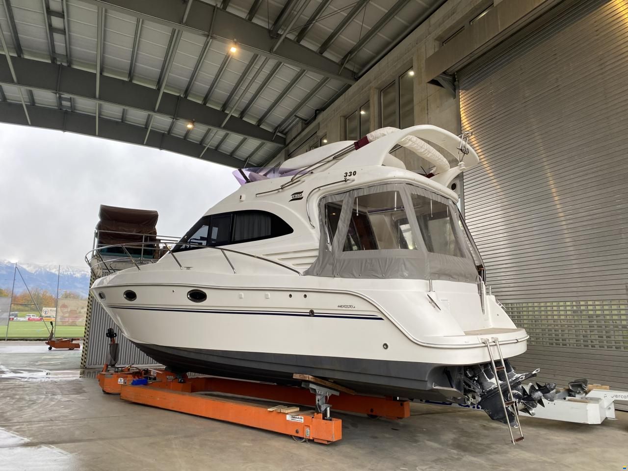 Galeon 330 Flybridge