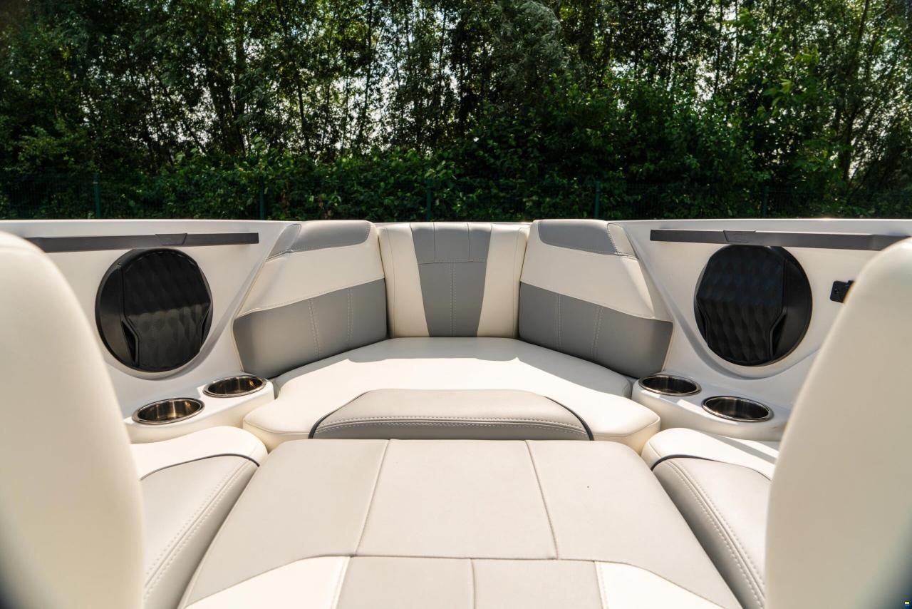 Malibu Wakesetter 20VTX