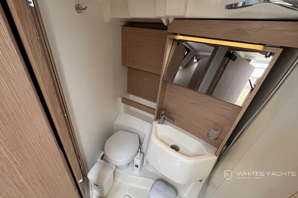 Beneteau Oceanis 51.1