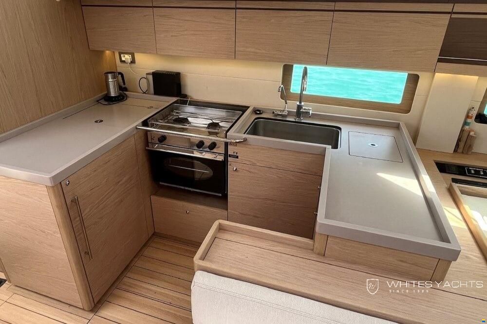 Beneteau Oceanis 51.1