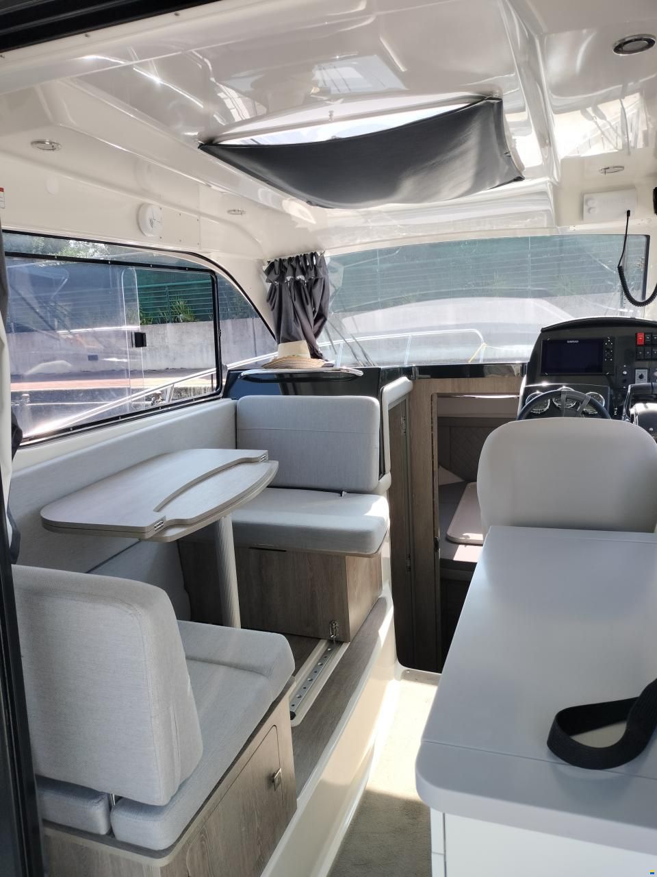 Quicksilver 905 Weekend - Barca cabinata