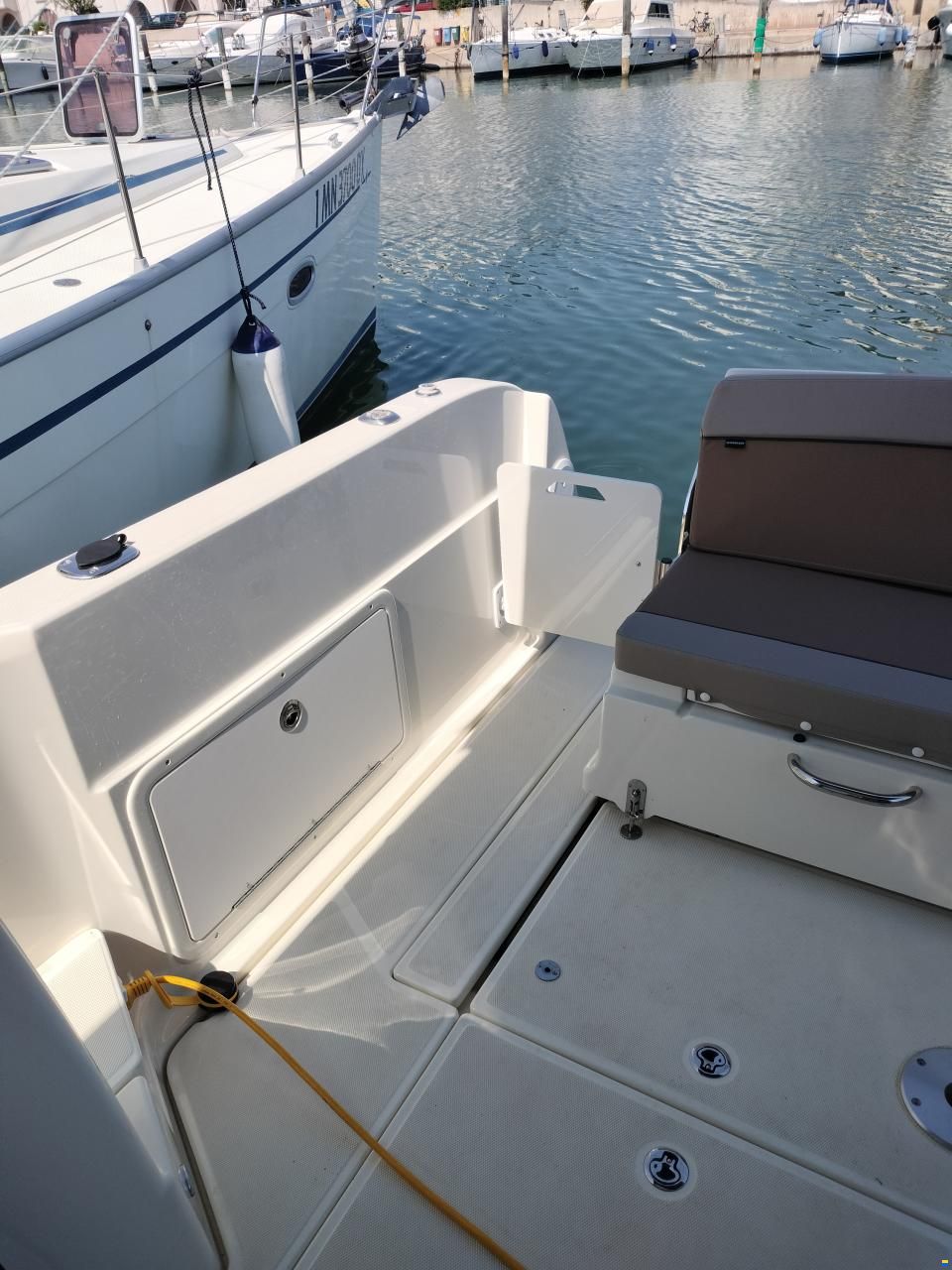 Quicksilver 905 Weekend - Barca cabinata