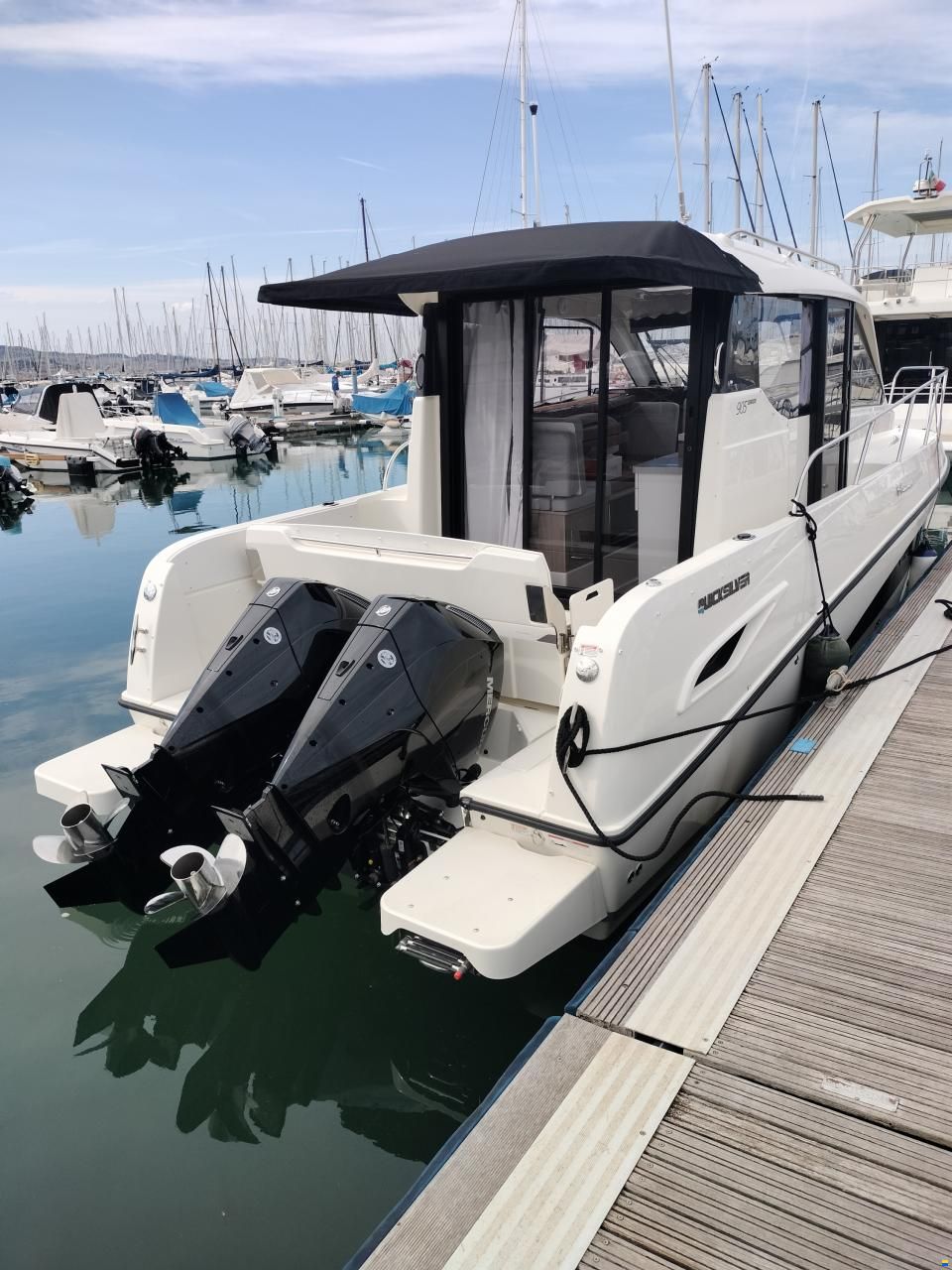 Quicksilver 905 Weekend - Barca cabinata