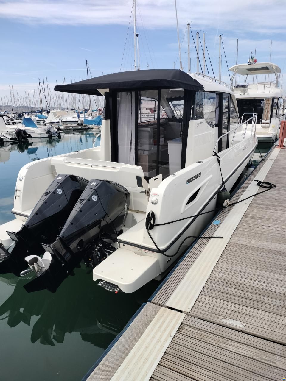Quicksilver 905 Weekend - Barca cabinata