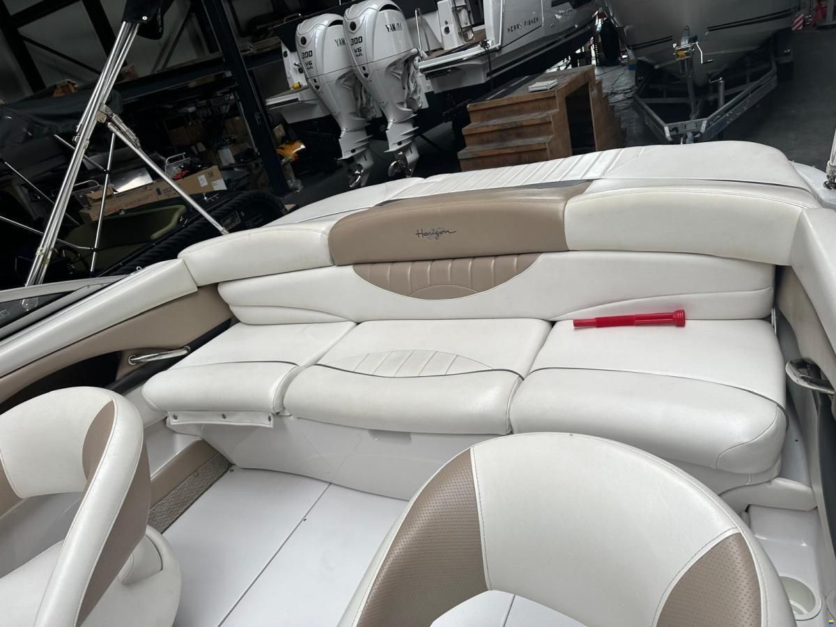 Four Winns 200 Horizon Bowrider