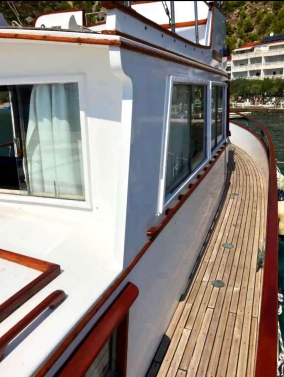 Grand Banks 42 Classic