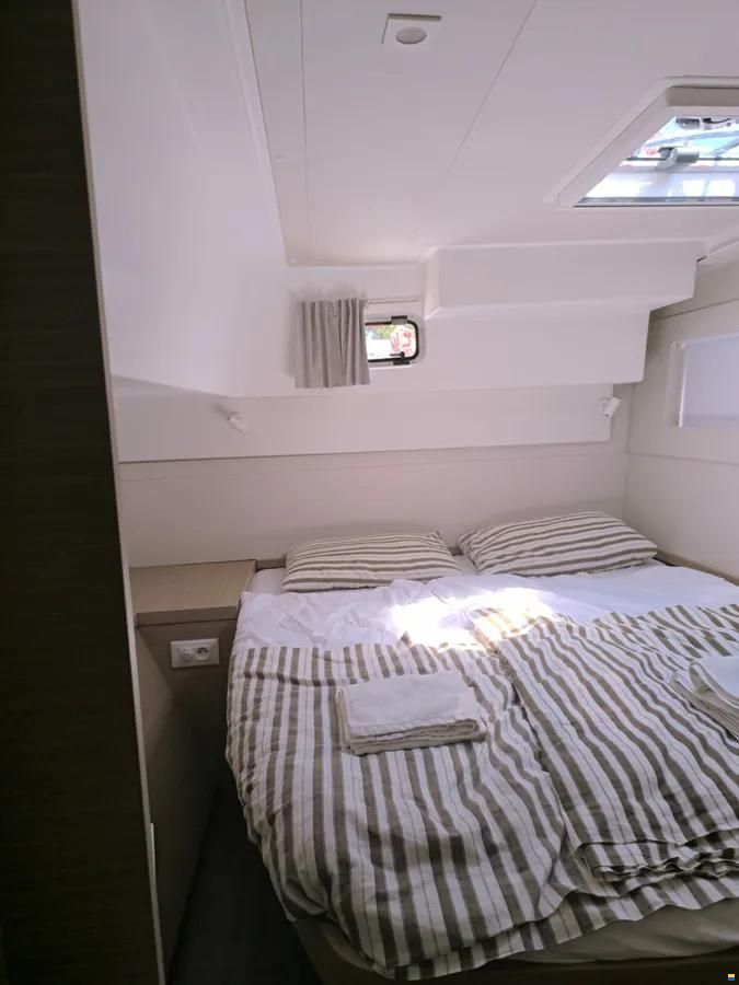 Lagoon 40