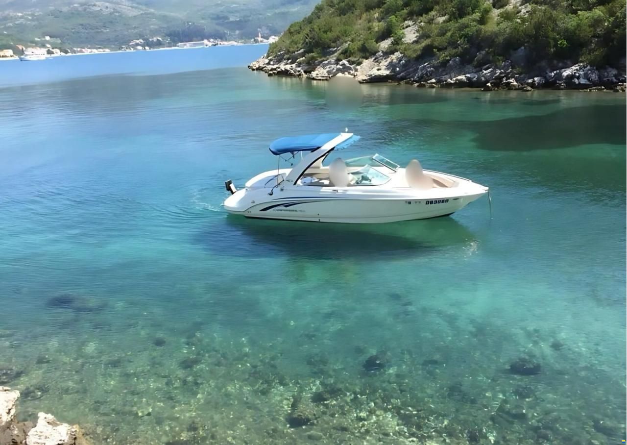 Chaparral 256 SSI