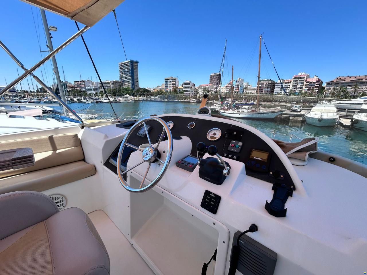 Beneteau Swift Trawler 42