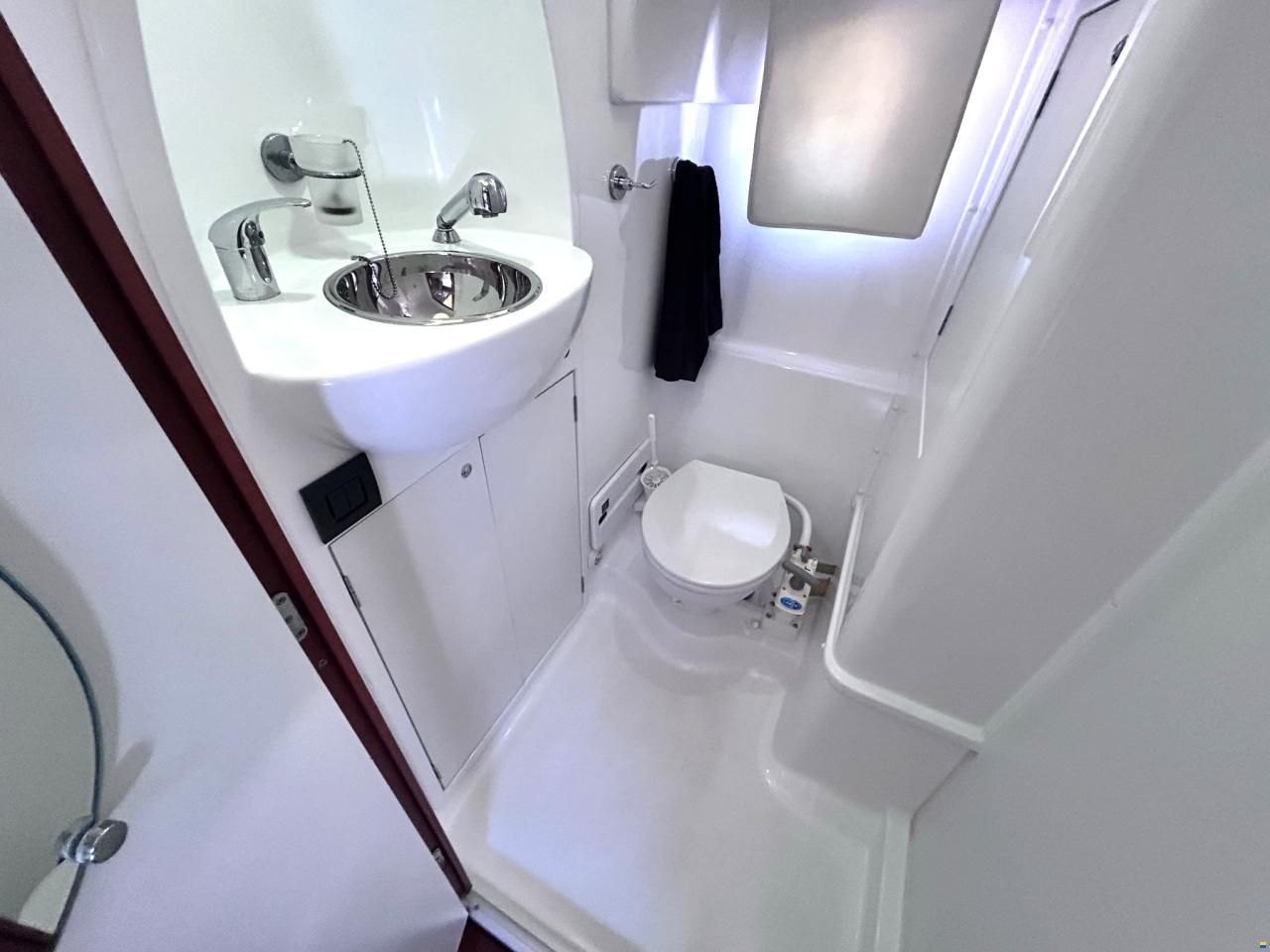 Beneteau Swift Trawler 42
