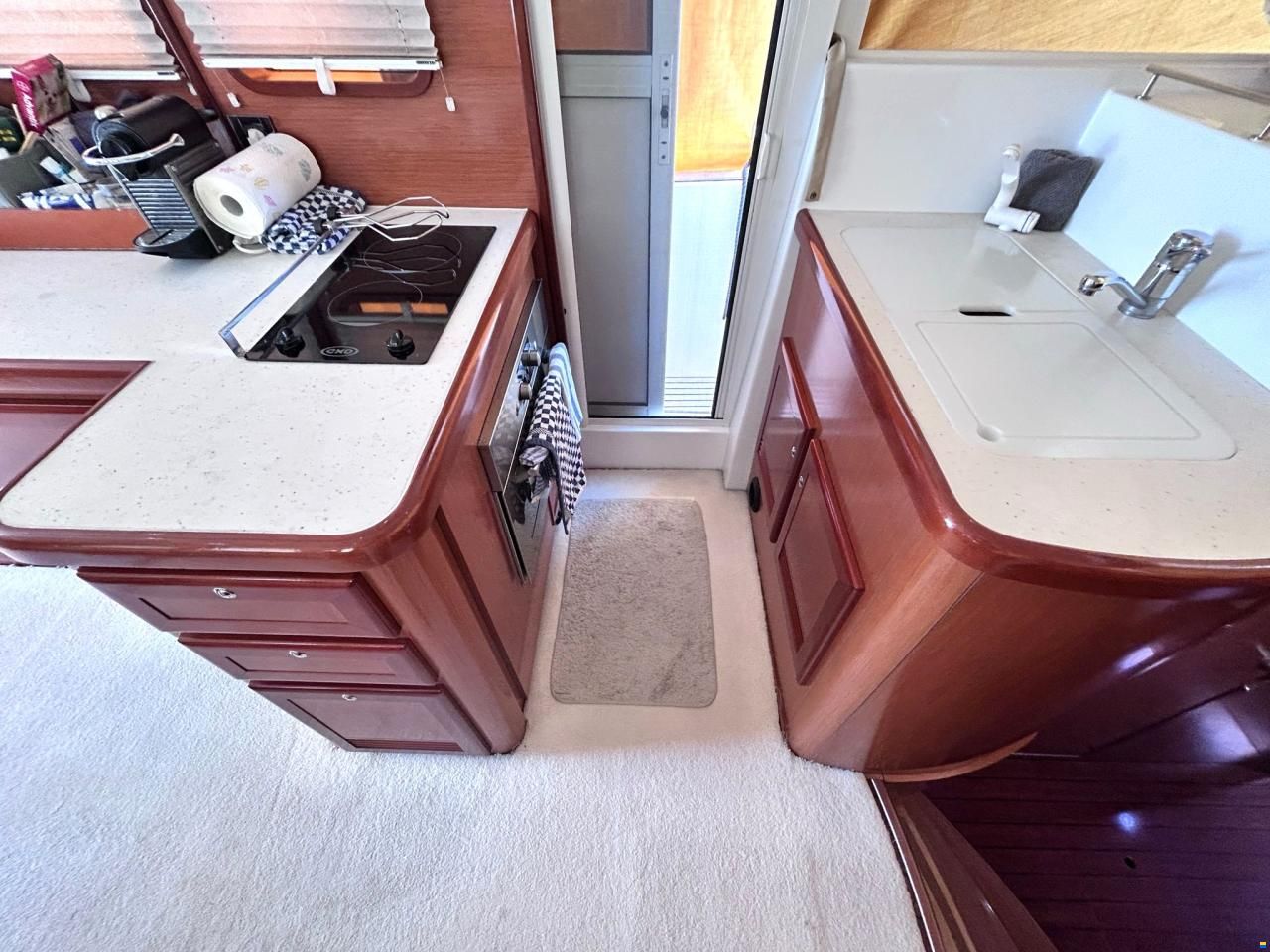 Beneteau Swift Trawler 42