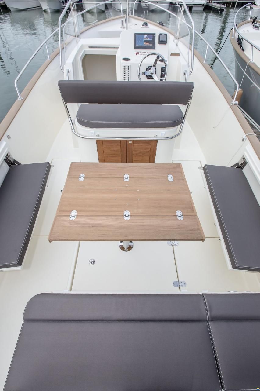 Rh&eacute;a 27 Open