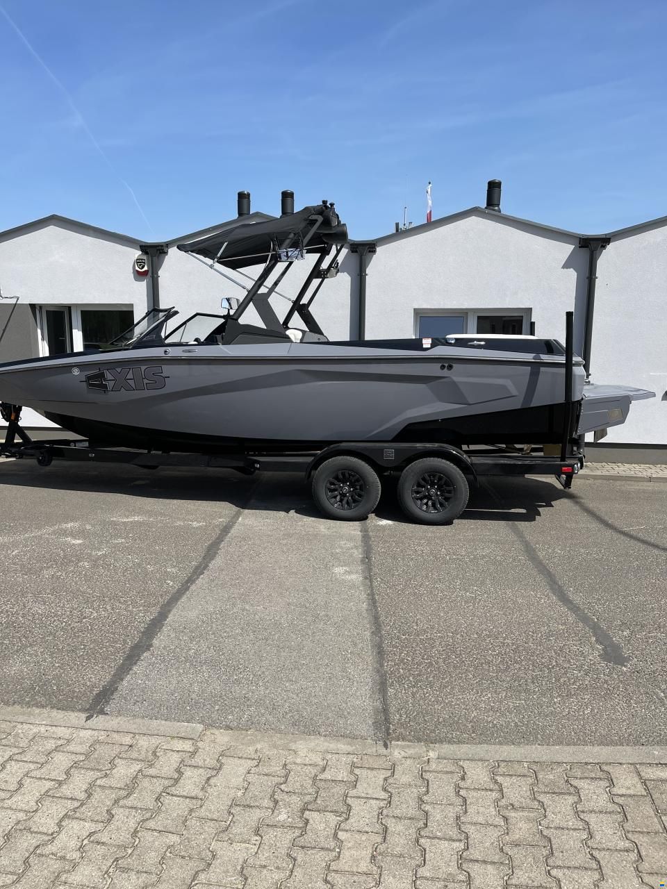 Malibu AXIS A225