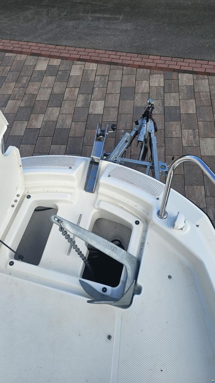 Quicksilver 605 Sundeck