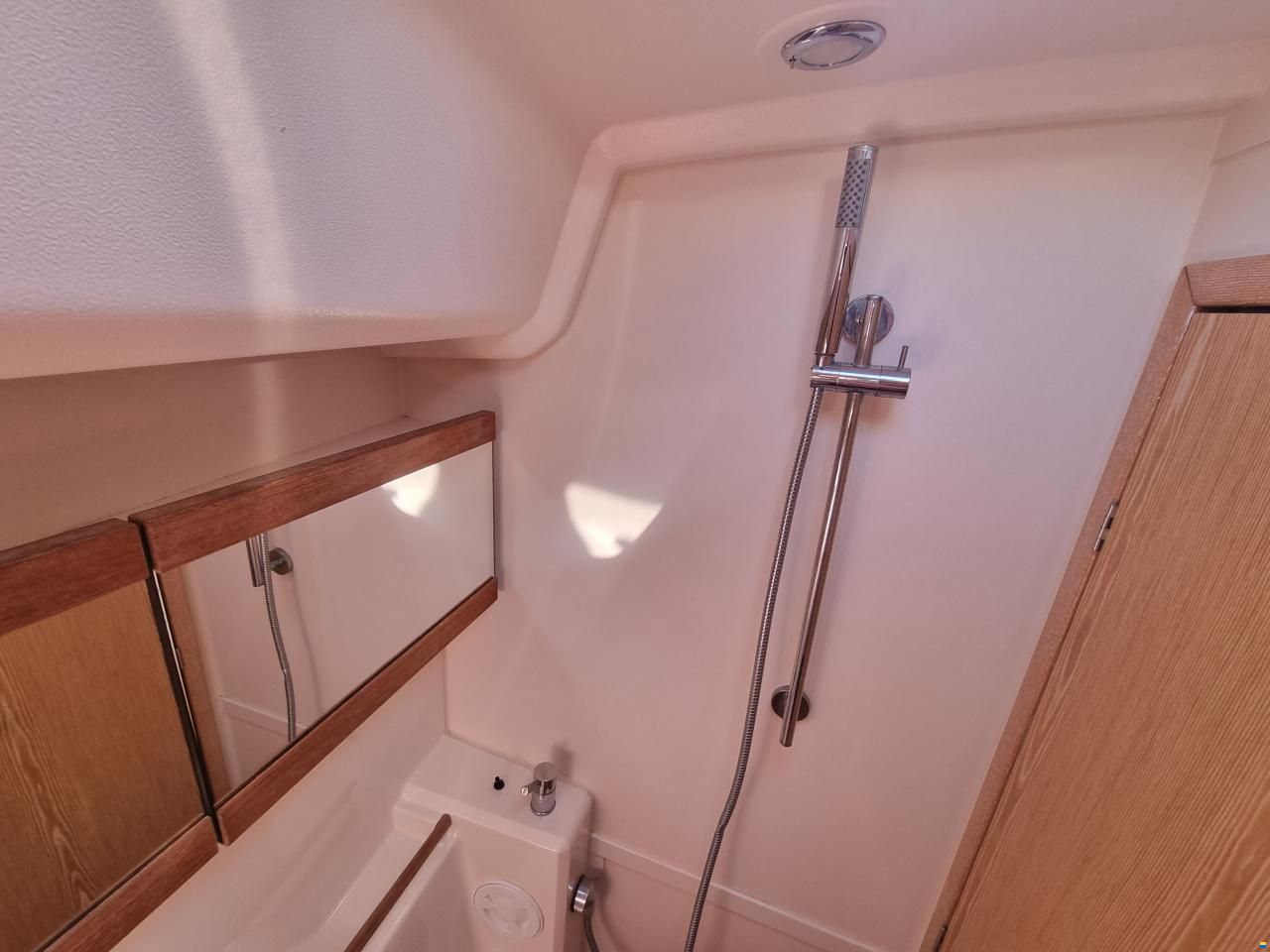 Hanse 445