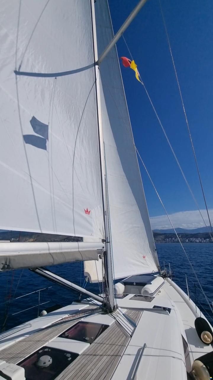 Hanse 445