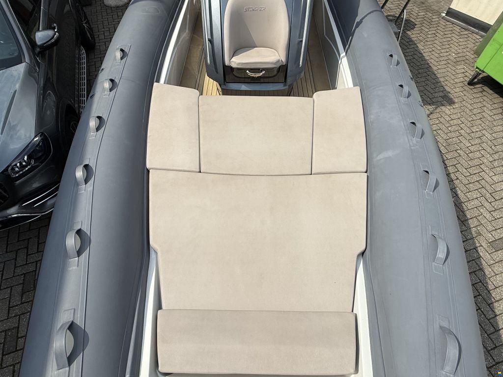 Stingher 30 Gran Turismo