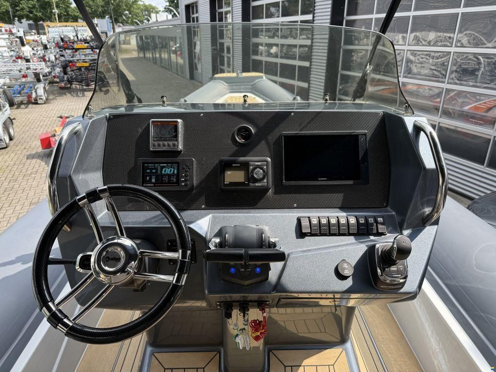 Stingher 30 Gran Turismo