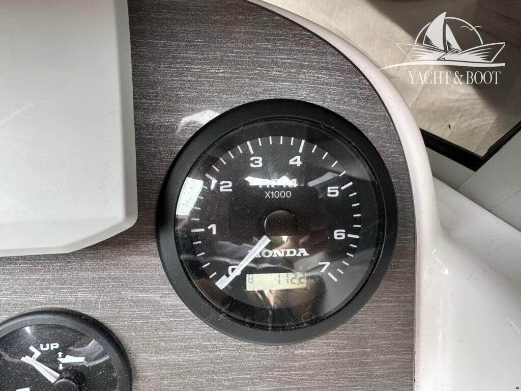 &Ouml;chsner Yachtline 20