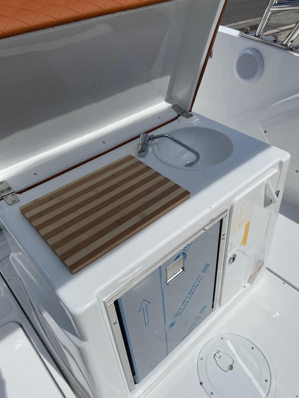 Idea Marine Idea 70.2 Stealth Edition