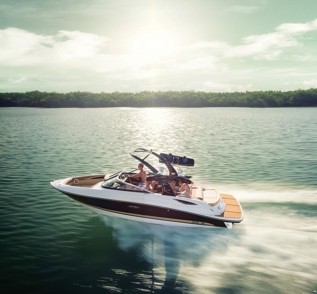 Sea Ray 230 SLX