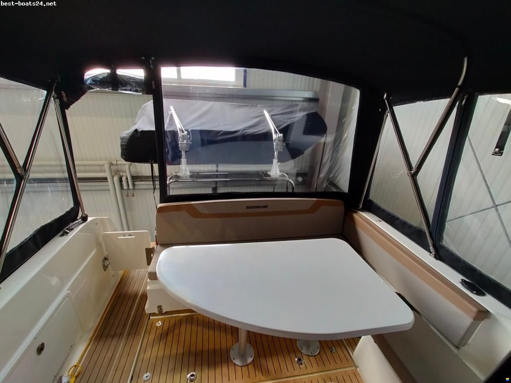 Quicksilver Active 905 Weekend