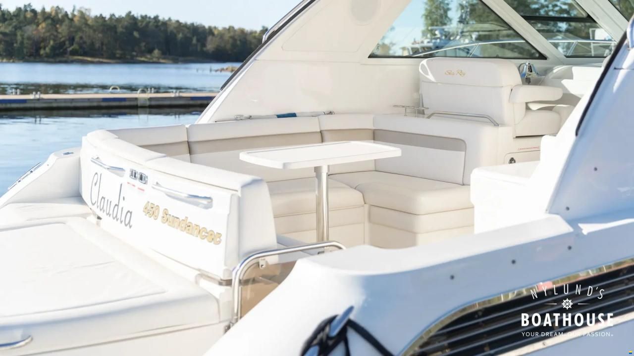 Sea Ray 450 Sundancer