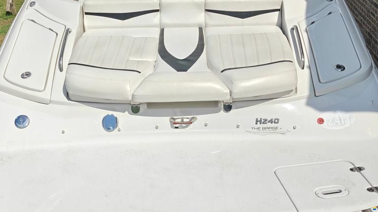 Four Winns H420