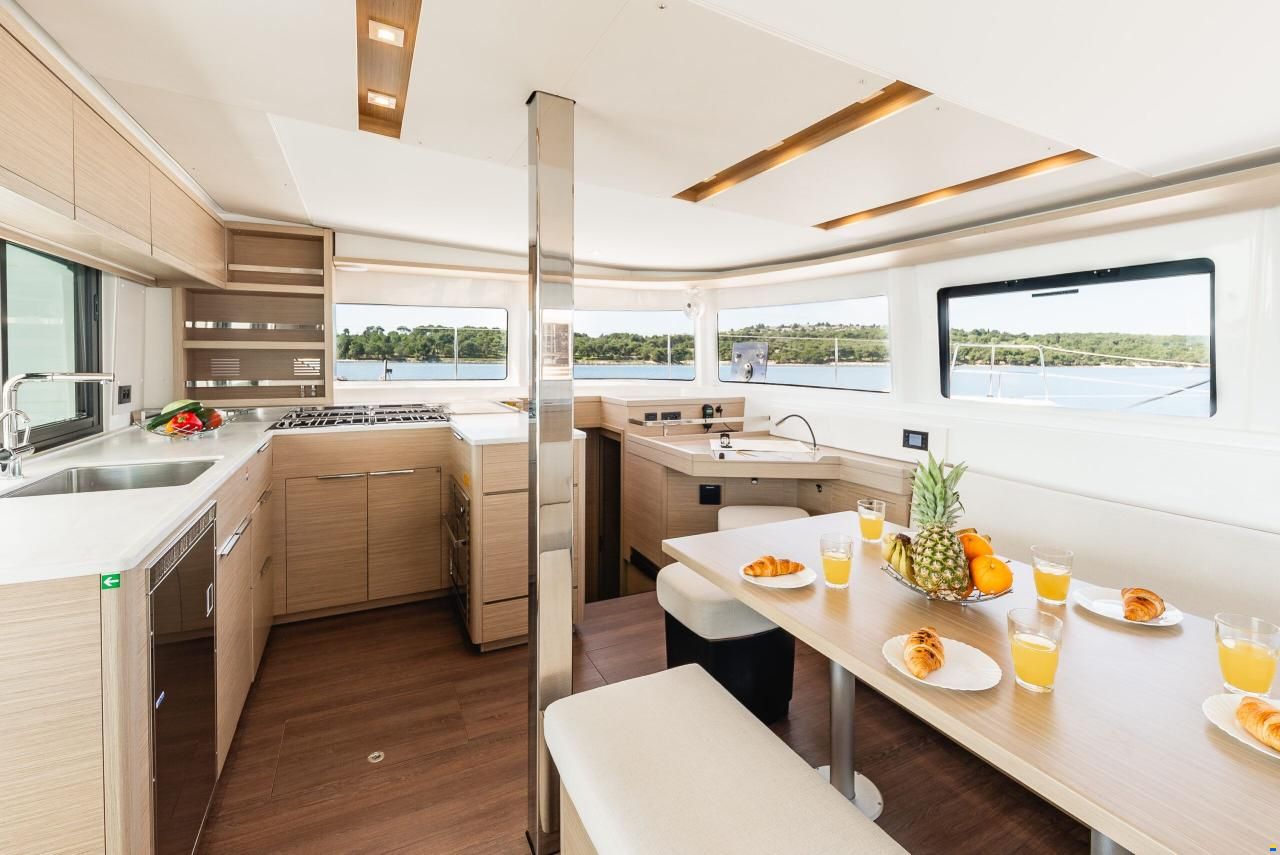 Lagoon 46