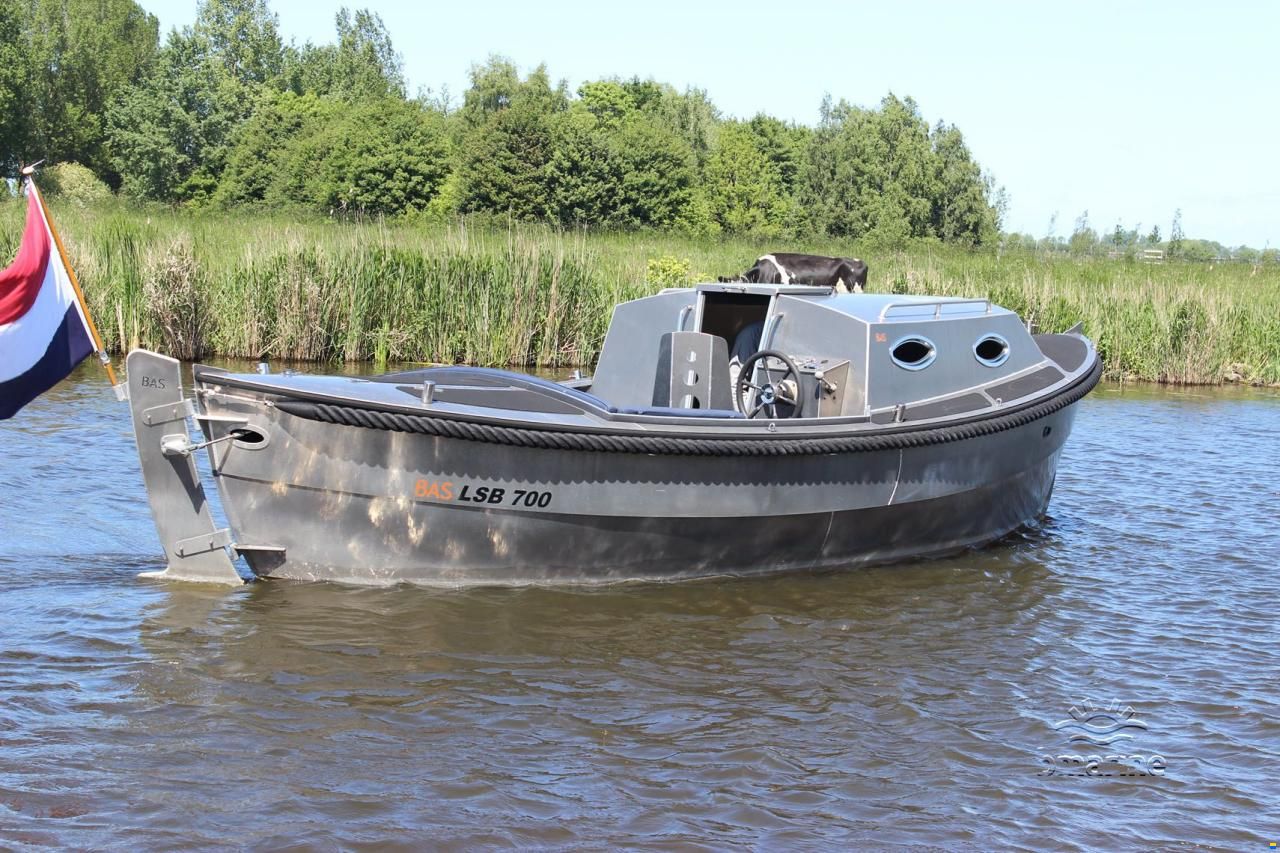 BAS LSB 700 Aluminium Cabin