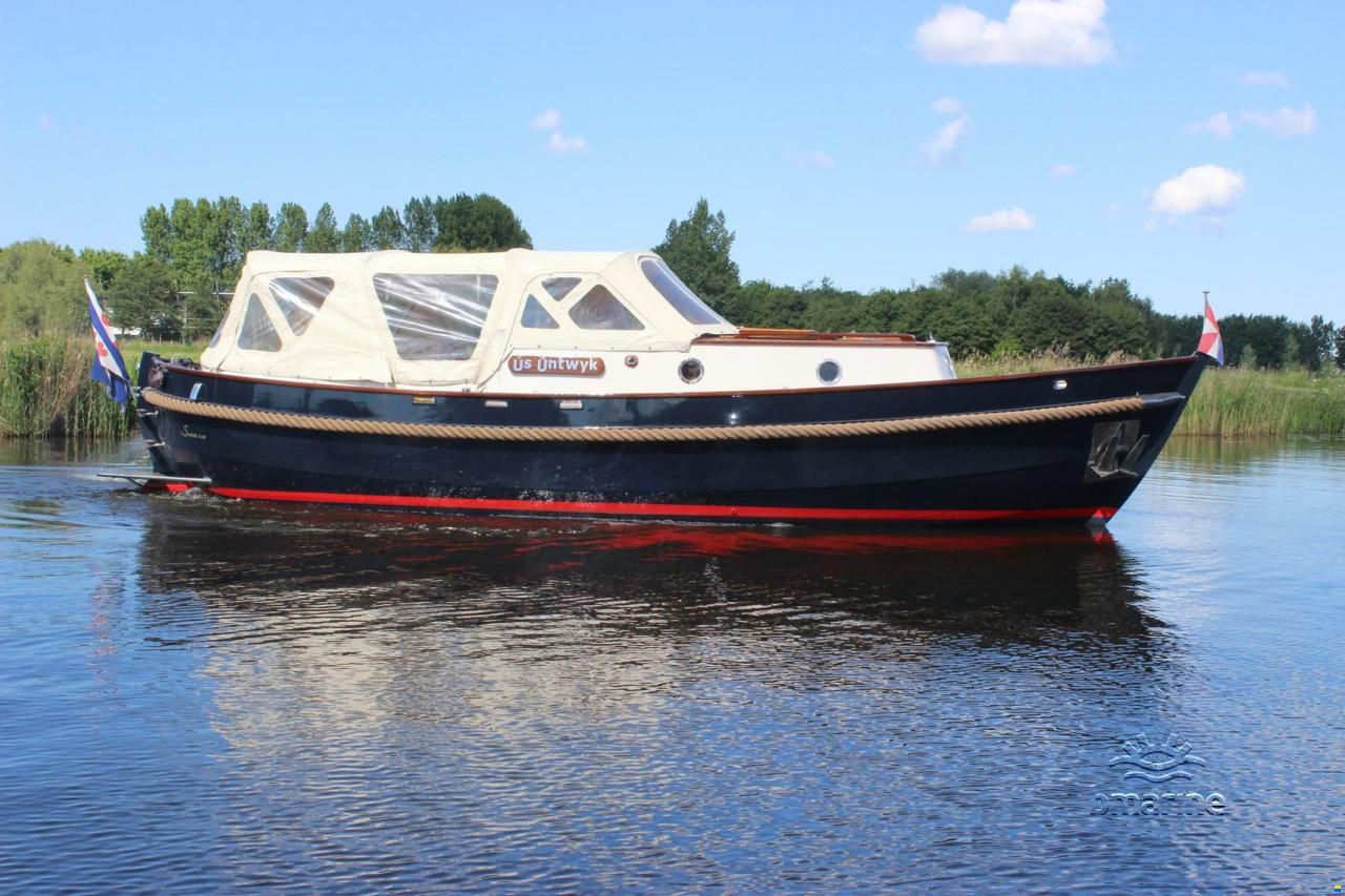 S&uacute;dsee 9.40 cabin