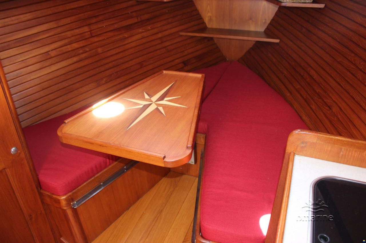 S&uacute;dsee 9.40 cabin