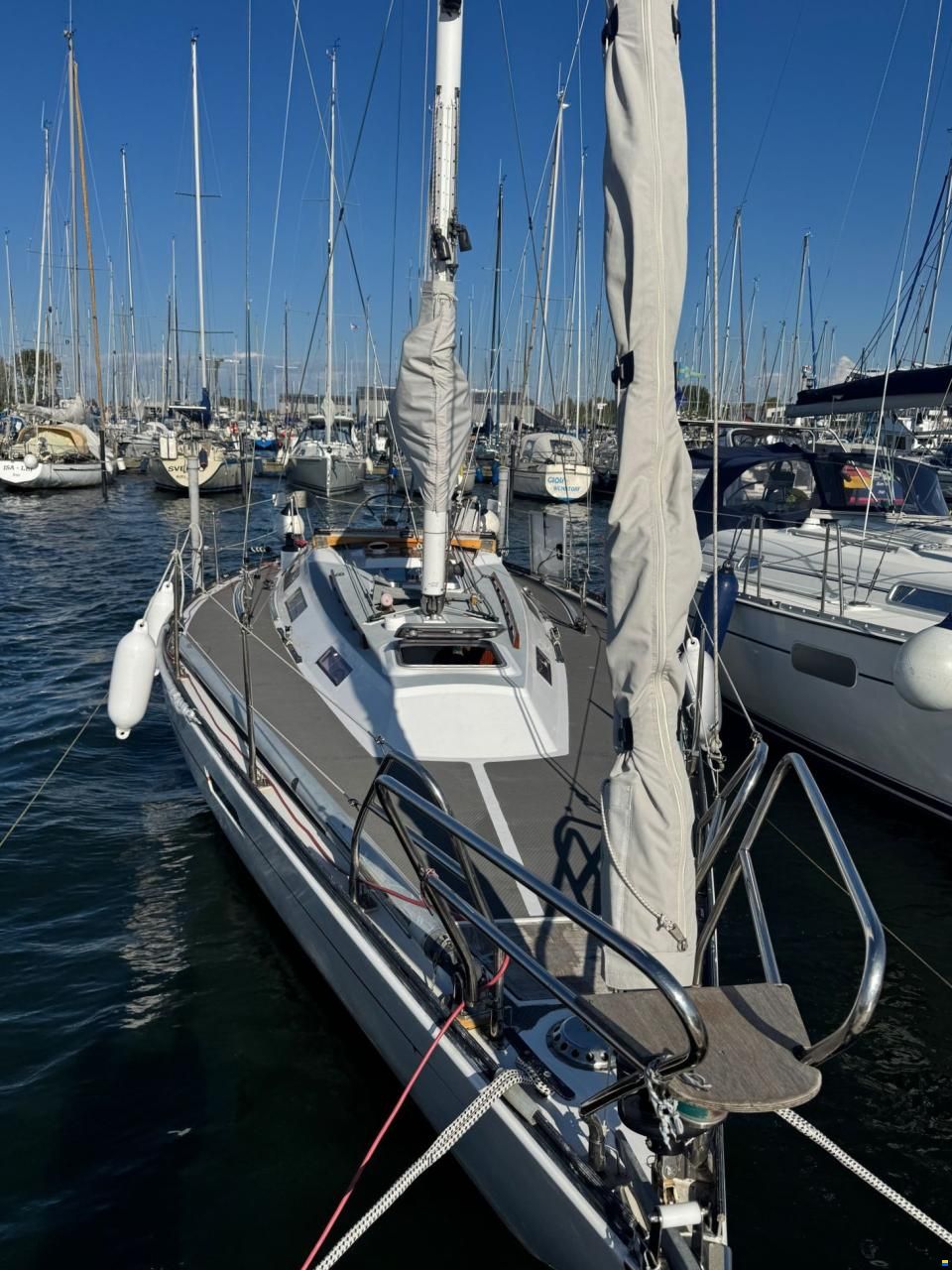 Helmsmann 35